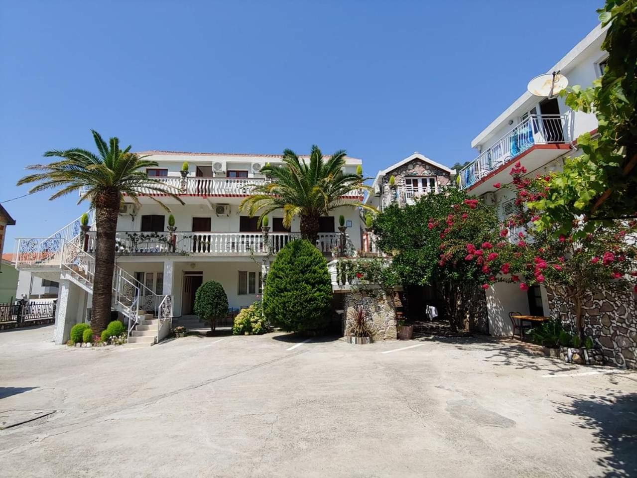 Apartments Radonjic Budva Eksteriør billede